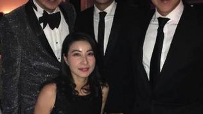霍启山娜然婚礼同框互动亲密，豪门贵公子与当红小花恋情疑曝光